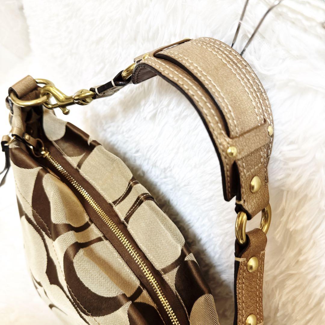 美品 COACH ワンショルダー シグネチャー レガシー ターンロック Y2K
