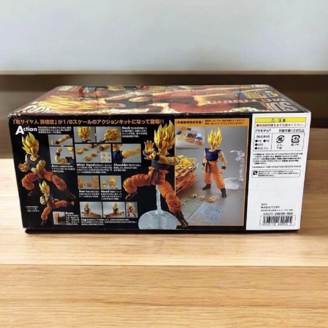 MG 孫悟空 通常＋超サイヤ人 2体セット 未組立【絶版・レア品】 - メルカリ