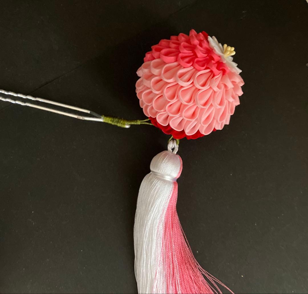 しーちゃん様ご注文 七五三 くす玉 つまみかんざし つまみ細工 髪飾り