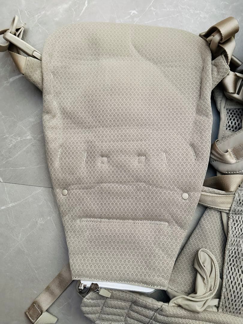 美品✨】A.B.C. エアバギー抱っこ紐 ベージュ＋ラルフローレン洋服セット