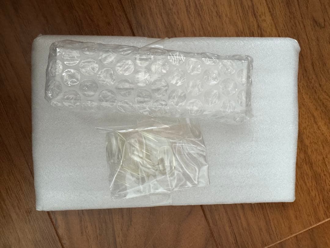 《ほぼ新品未使用品》　henum 全アイテムセット