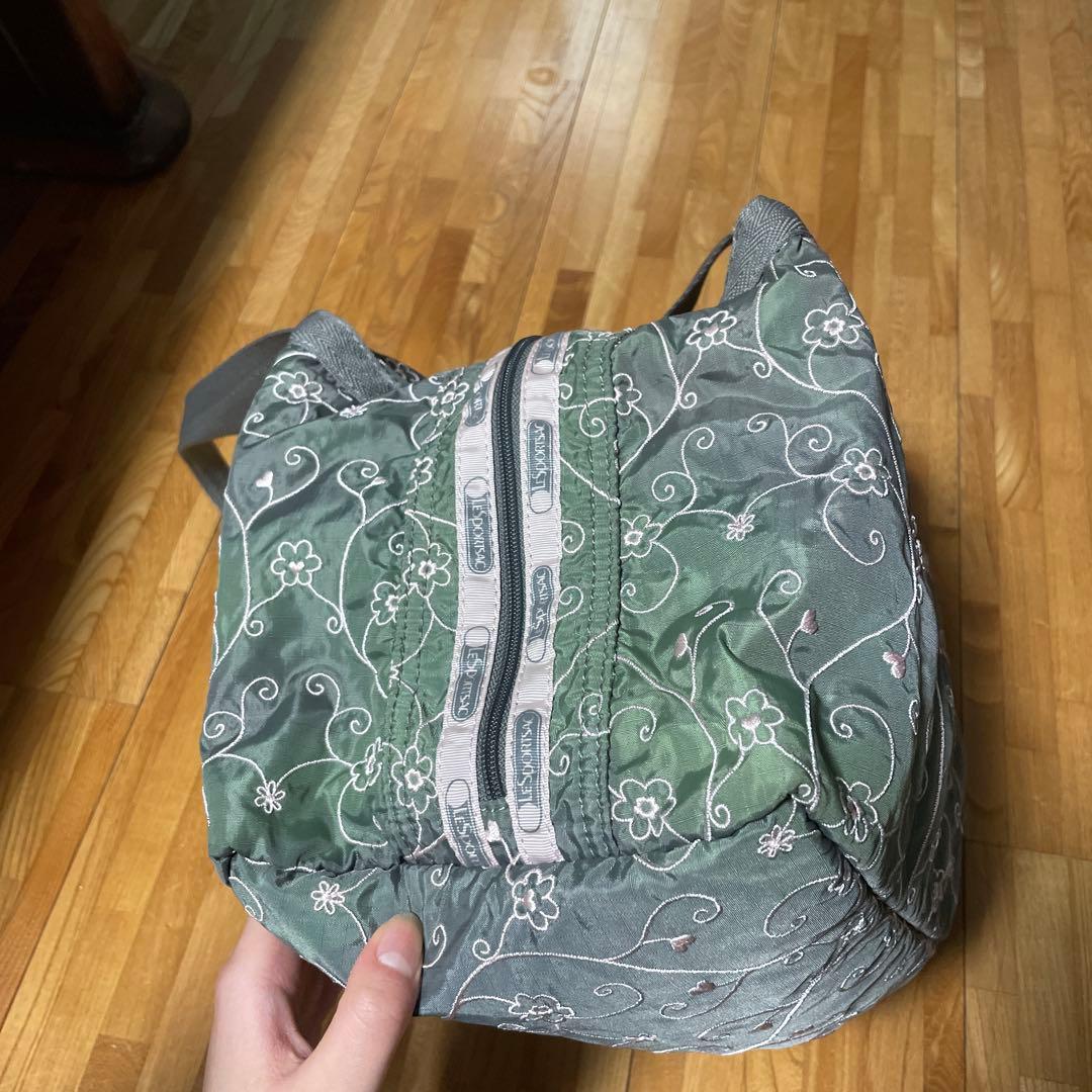 レスポートサック ハワイ限定 グレー ヴァイン ハンドバッグ 刺繍 変色