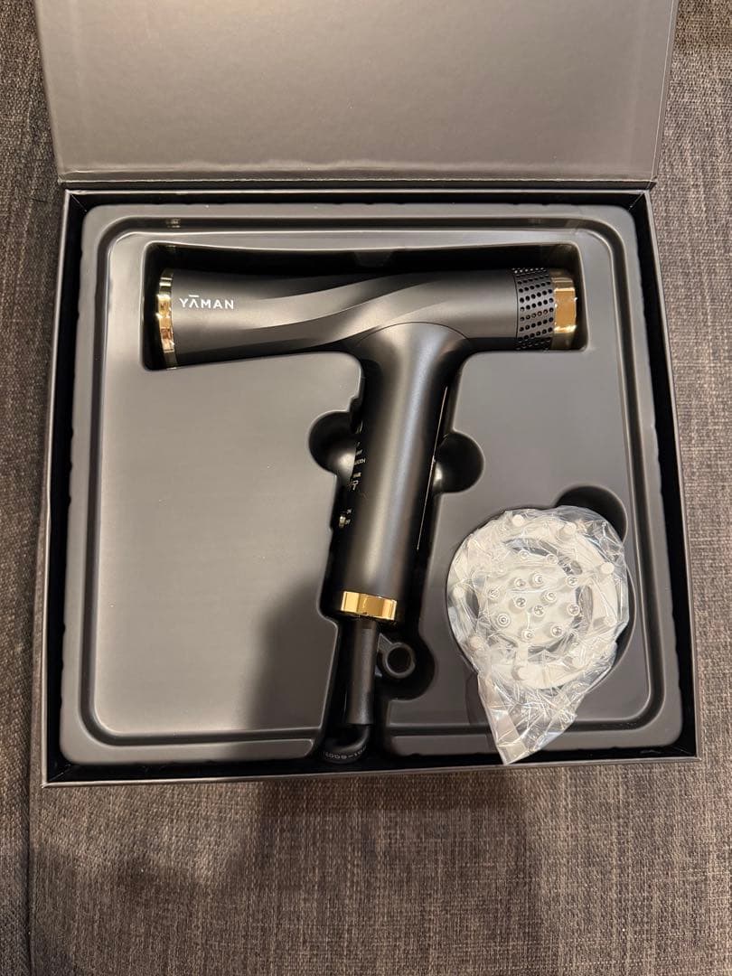 【新品】YAMAN ヘアドライヤー ヴェーダリフトドライヤー　ブラック ヤーマン ヴェーダリフトドライヤー — 美容皮膚専門店 AOHAL365