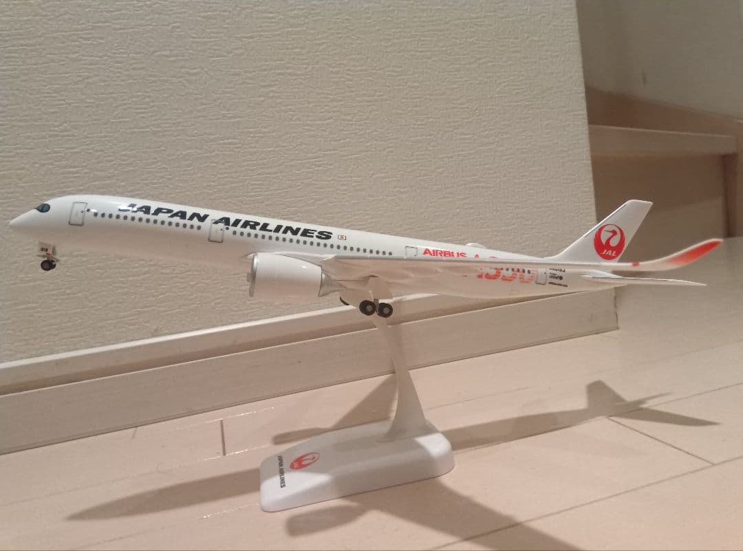 JAL エアバス A350 1/200 モデル JALUX エアバス A350-900 JAL 日本航空 oneworld(ワンワールド) JA15XJ