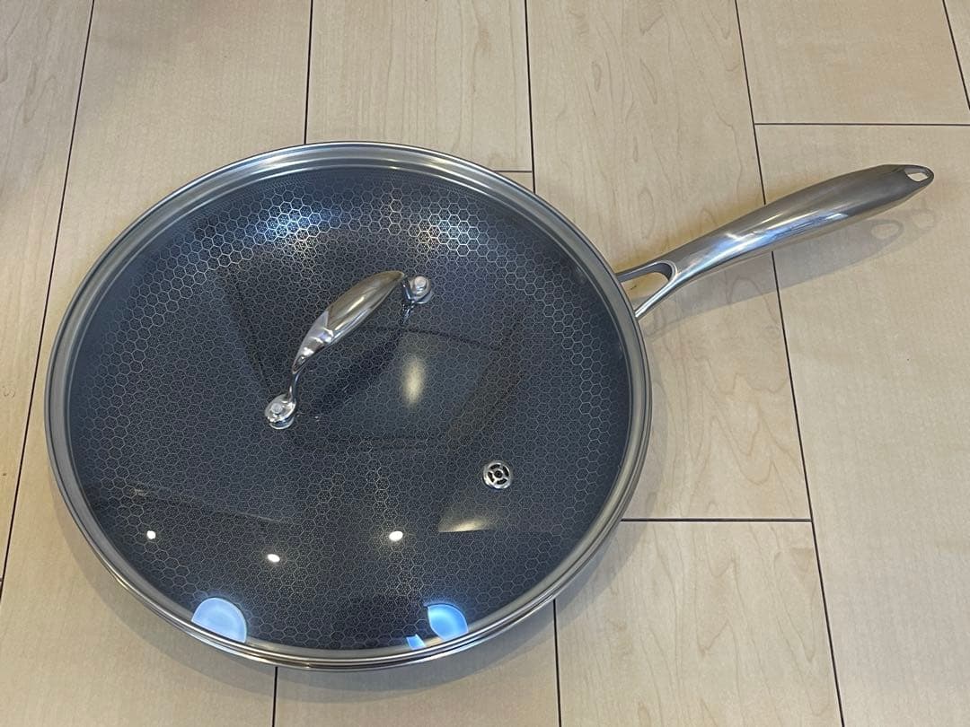 HexClad ハイブリッド フライパン 【30cm】ヘックスクラッド 蓋つき 30 cm HexClad Hybrid Pan with Lid – ヘックスクラッド