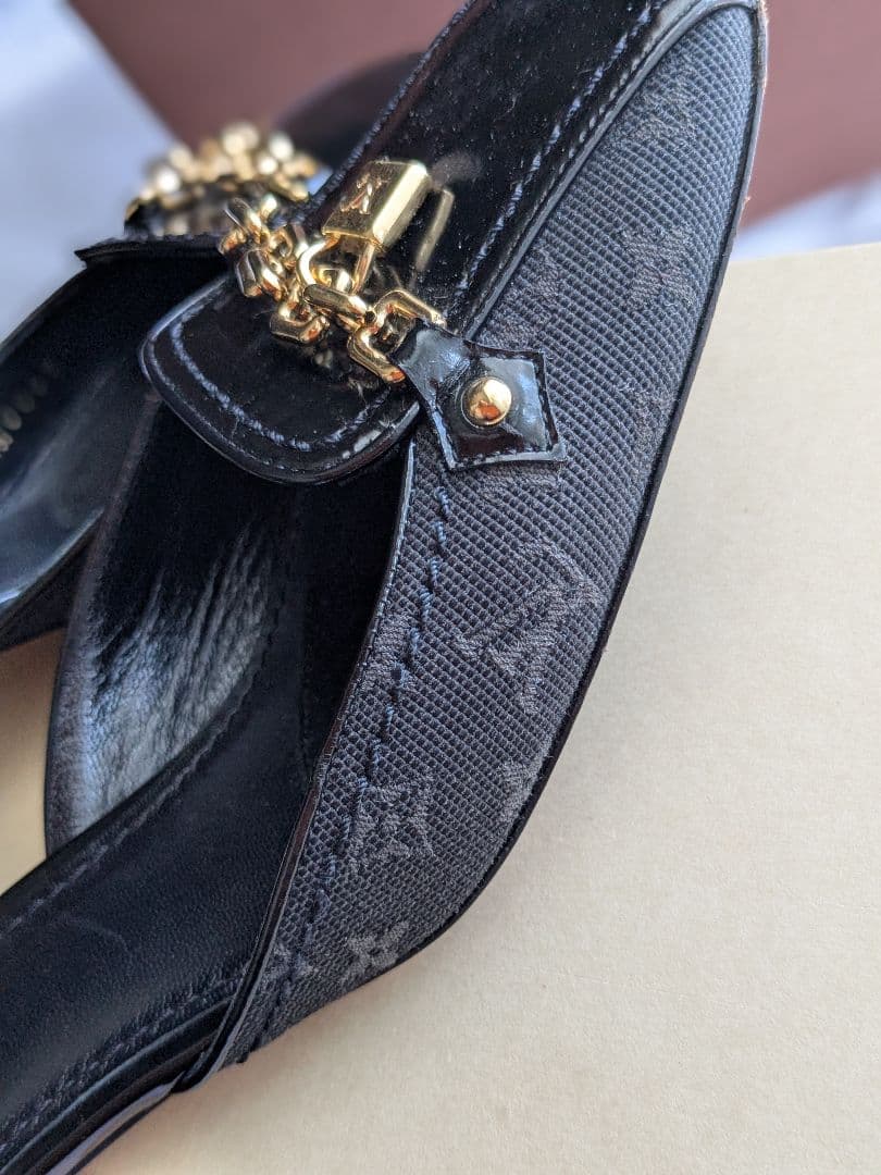 お値下げ）LOUIS VUITTON ブラック チェーンミュール 37.5