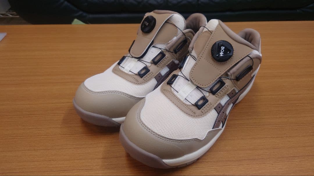 CP209 BOA LC 3E相当 26.0cm 未使用　クリーム×トープグレー