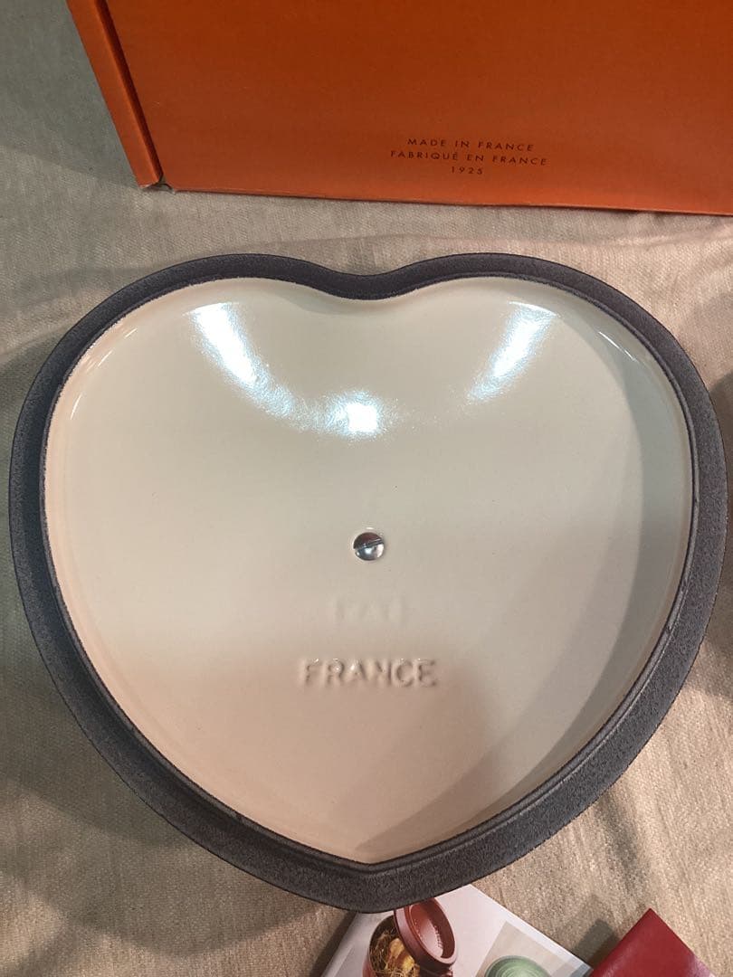 ルクルーゼ ココットダムール ハート シュガーピンク 20cm 未使用 訳