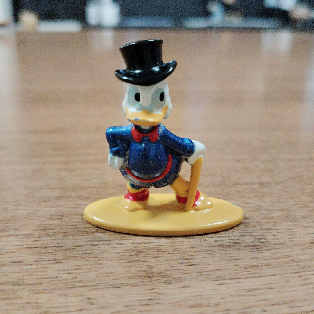 スクルージ・マクダック フィギュア 約7cm - メルカリ