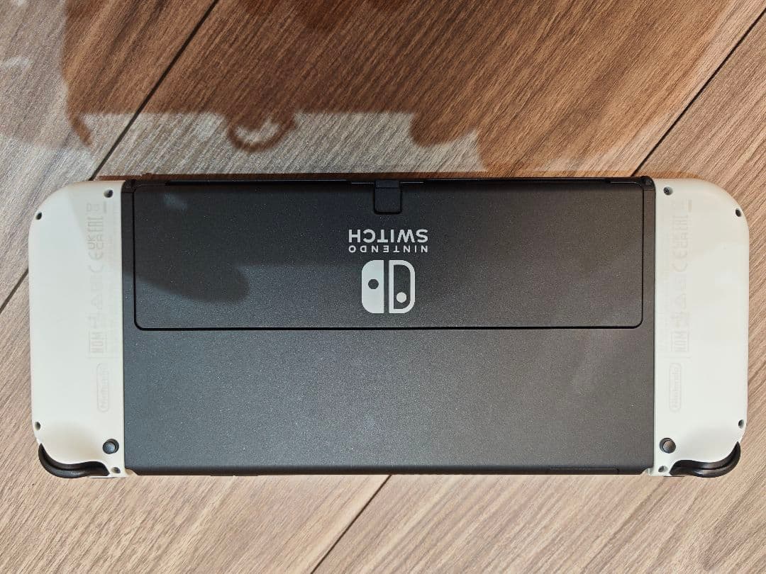 Nintendo Switch （2023）OLED ホワイト 本体 充電器付き W119569359