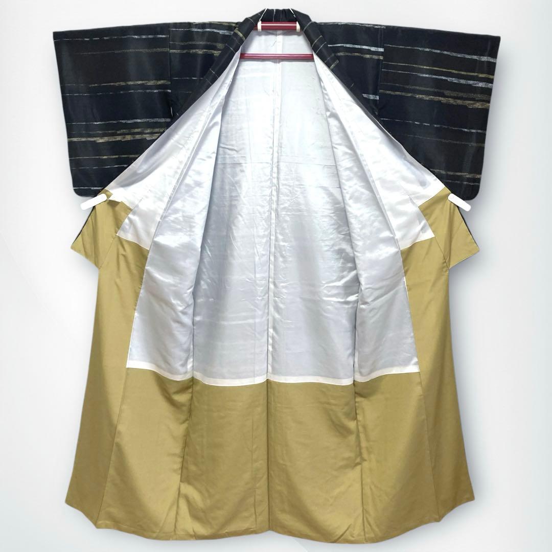 良品✨】東レシルック 洗える着物 小紋 紬調 黒色 横段 袷 A2 - メルカリ