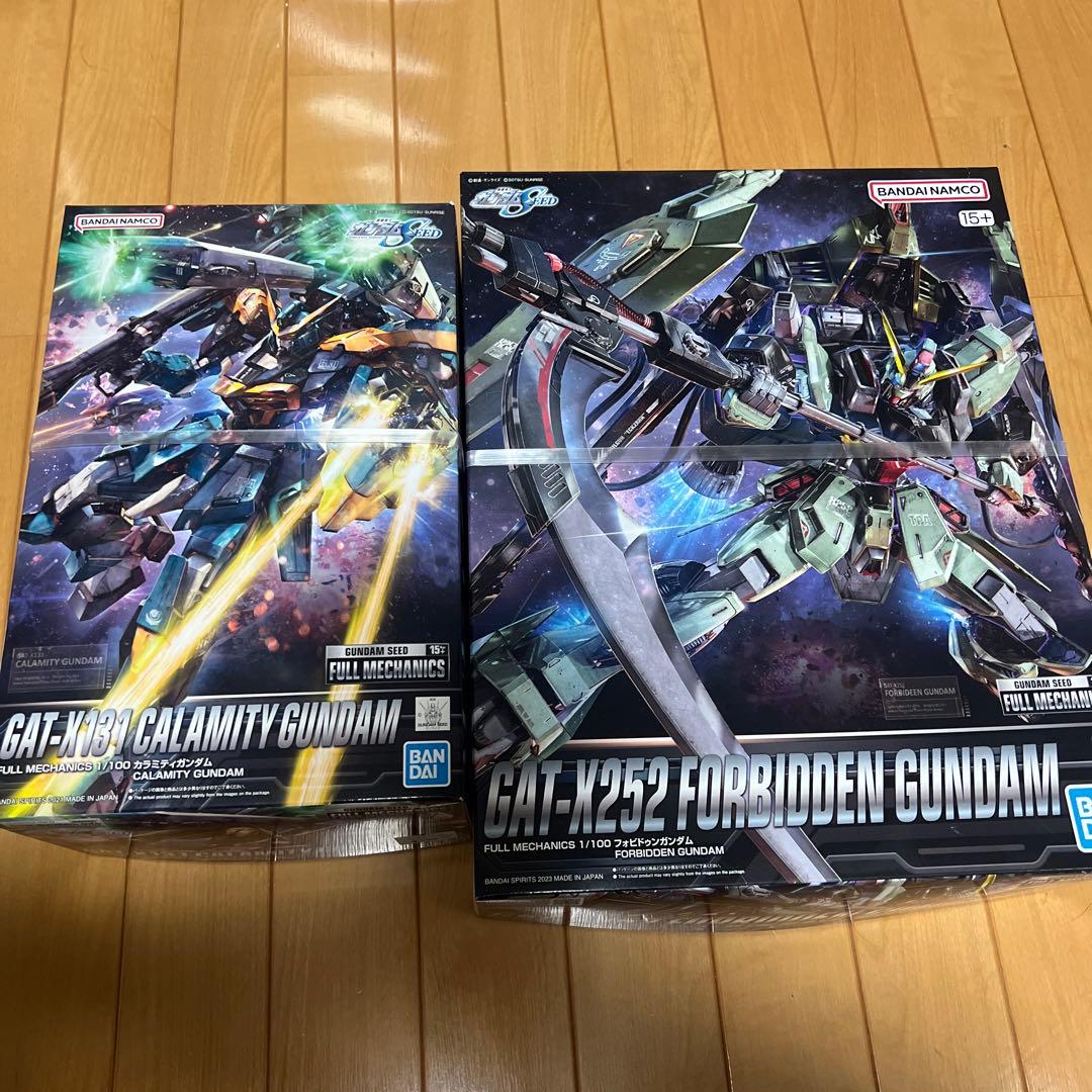 GAT-X303 カラミティガンダム& GAT-X252 フォビドンガンダム GAT-X303 カラミティガンダム& GAT-X252 フォビドンガンダム Three