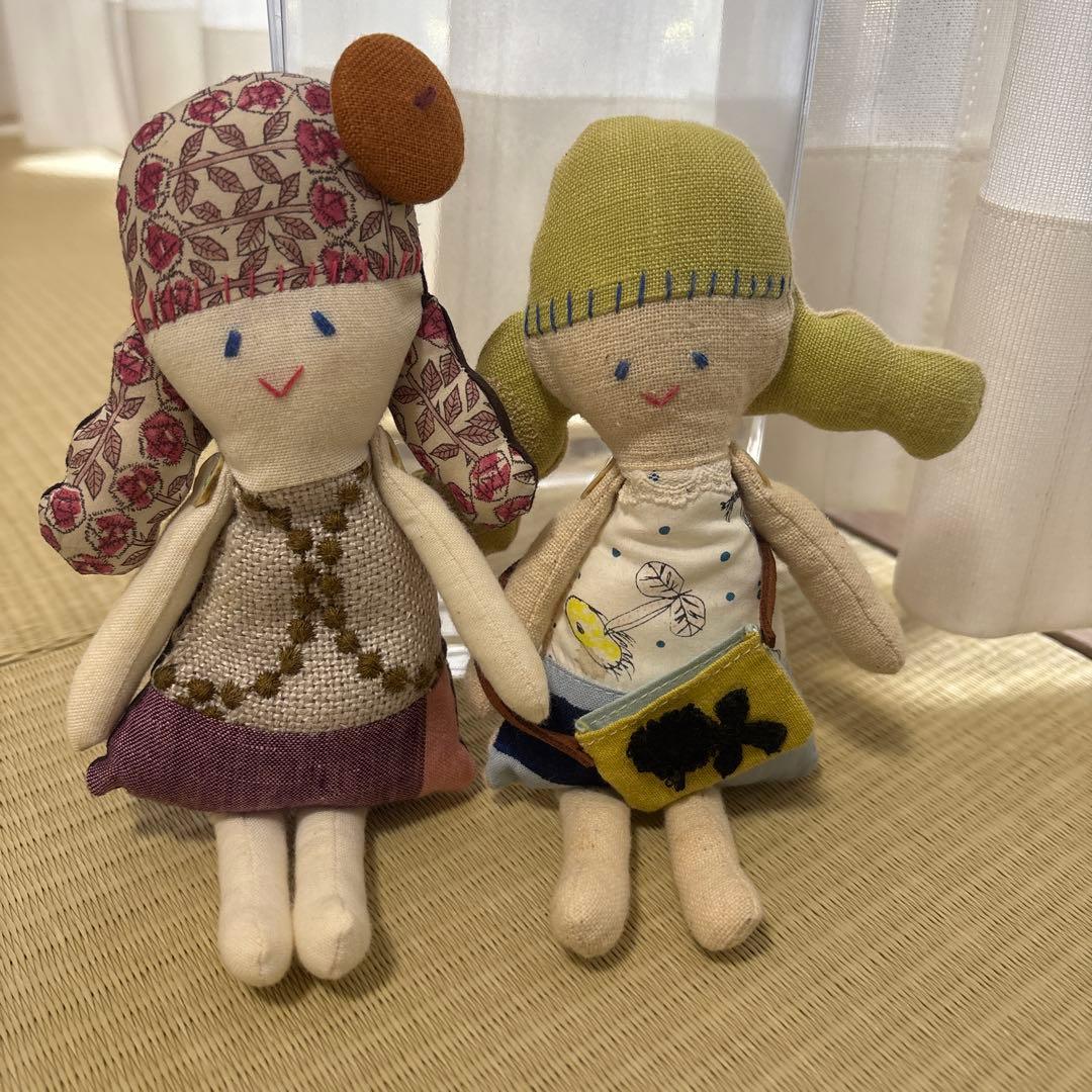 ハンドメイド ぬいぐるみ 三つ編みの女の子ミナペルホネン 生地使用