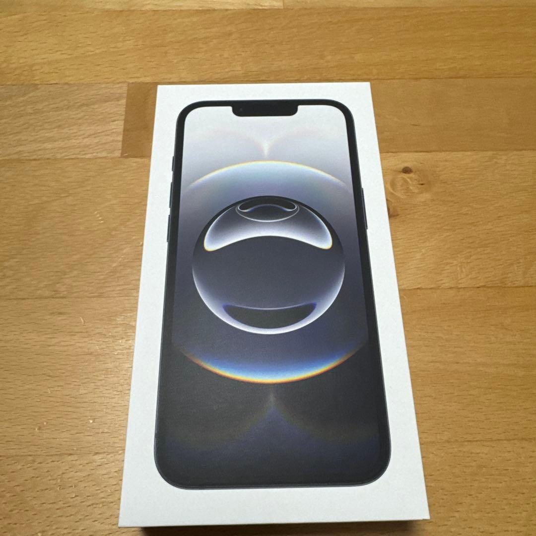 iPhone16e 128GB ブラック　新品未使用 iPhone [新品未開封] Apple iPhone16e 128GB ブラック MD1Q4J/A SIM