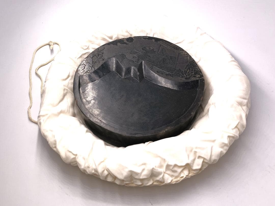 黒色澄泥硯 】 本阿弥光悦 作/土佐光起 下絵 伝世品 O1205E - メルカリ