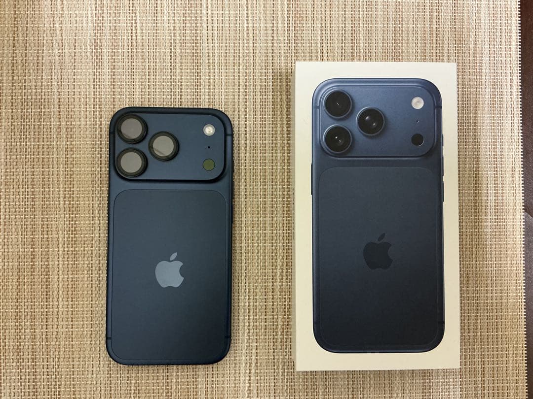 【美品】iPhone 17Pro 256G本体 バッテリー容量100% 箱付き Amazon.co.jp: Apple iPhone 17 Pro 256GB (SIMフリー)：最大120Hz の