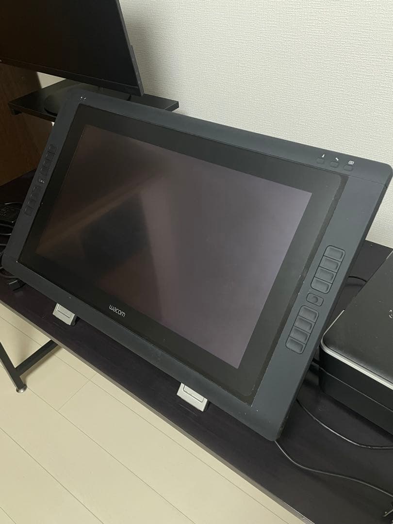Wacom 液晶ペンタブレット　cintiq22hd touch 41MmCrGPQLL._AC_UF350,