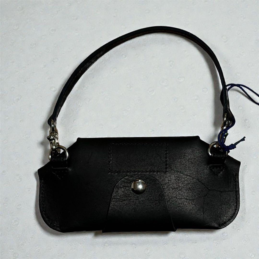 小物 Unlikely Leather Pilot Glass Case UNLIKELY 