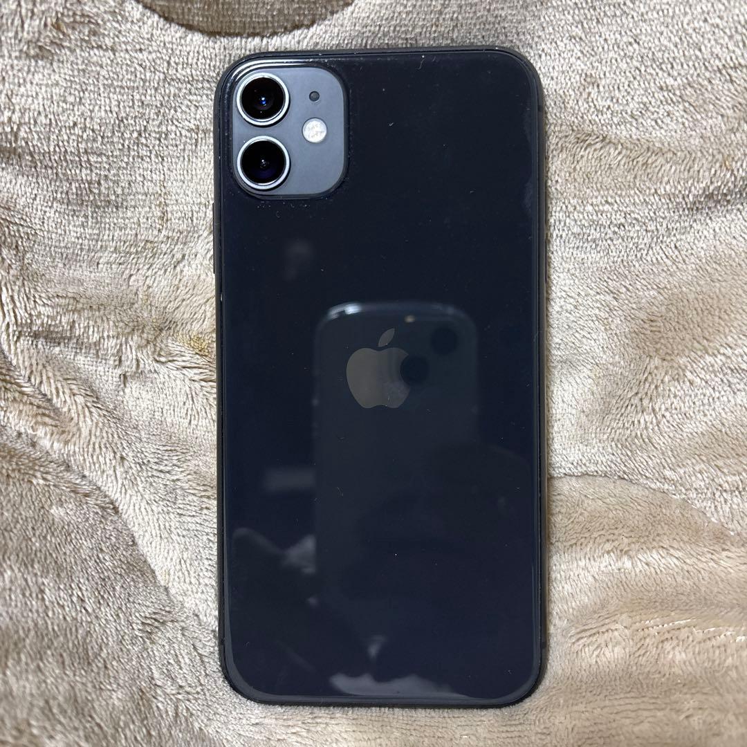 iPhone 11 128GB ブラック（SIMフリー） ジャンク品 - メルカリ