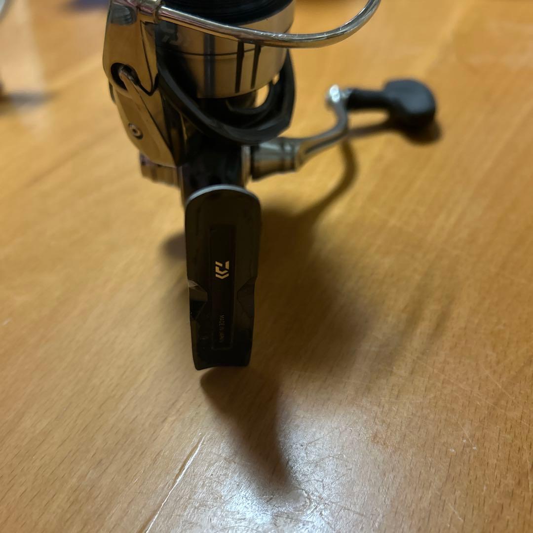 ダイワ 19セルテートLT3000S-CH-DH ※ゴリ感シャリ感、逆回転あり