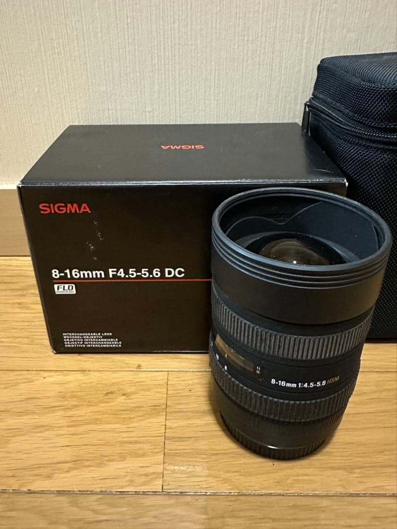 箱とケース有 キヤノン用 SIGMA 8-16mm F4.5-5.6 DC