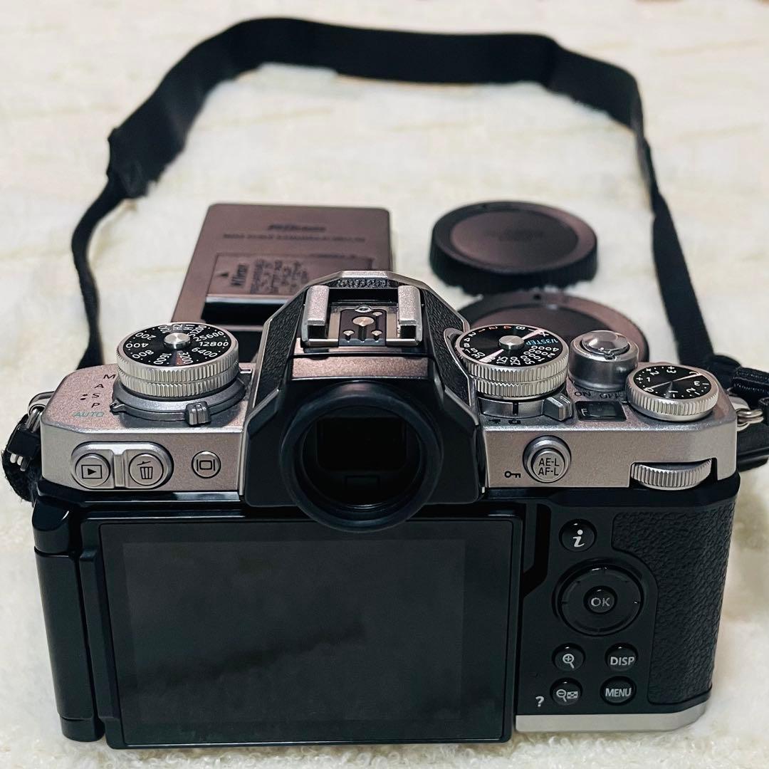 大人気】zfc 16-50 VR レンズキット シルバー ミラーレス一眼カメラ