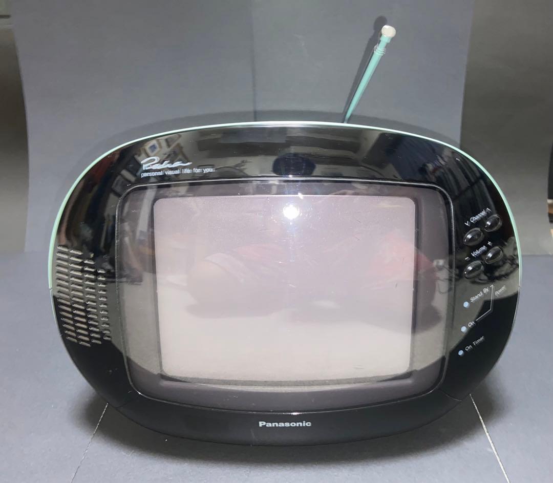 Panasonic ピエドラ カラーテレビ TH-8U3（グリーン） - メルカリ