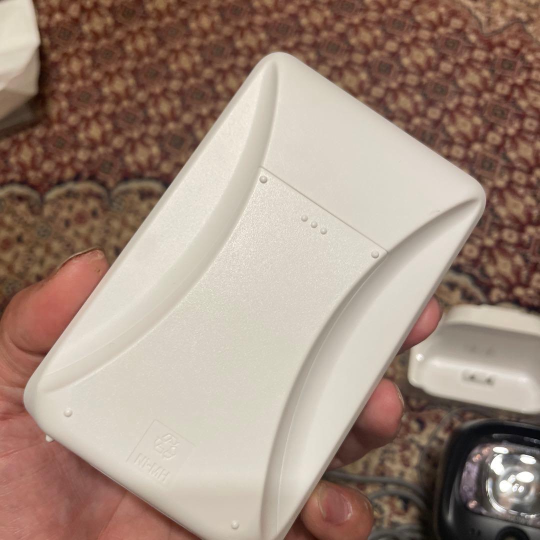 ラス1Panasonic パナソニックモニター＋屋外カメラ VS-HM105-W - メルカリ