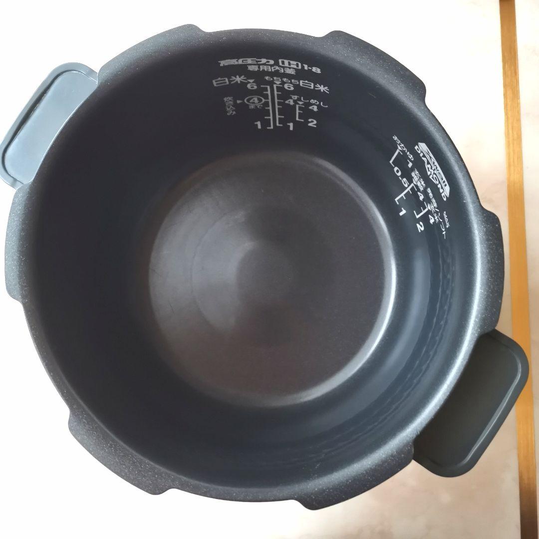 CUCKOO IH圧力炊飯ジャー CRP-HJ0657Fの内釜 炊飯器 - メルカリ