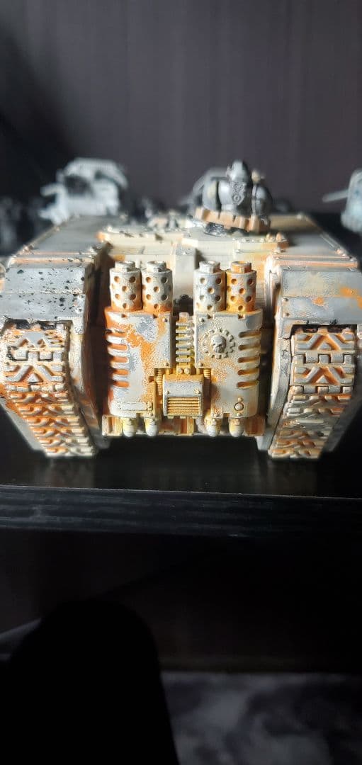 Warhammer 40K Land Raider and Rhino - メルカリ