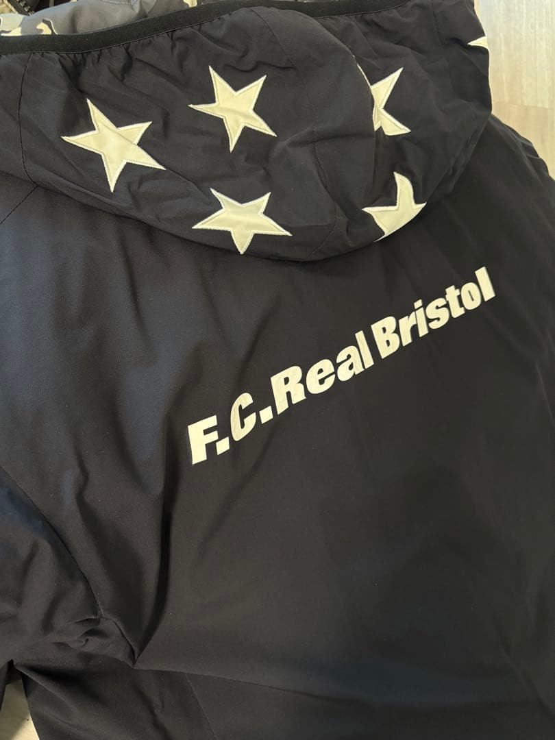 F.C.Real Bristol リバーシブルナイロンジャケット ダークグレー