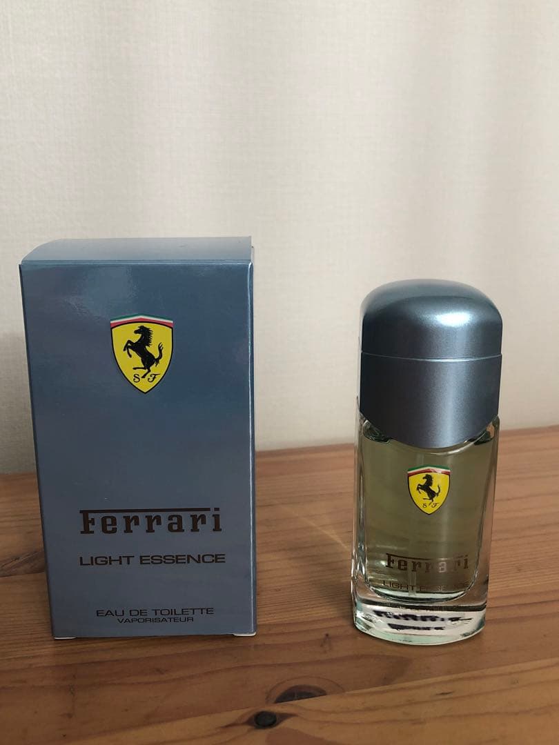 新品・未使用】フェラーリ ライトエッセンス オーデトワレ 30ml - メルカリ