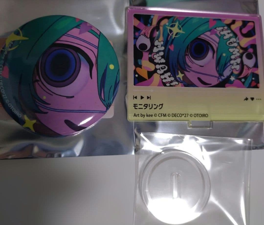 サムネイル 缶バッジ モニタリング DECO*27 exhibition - メルカリ