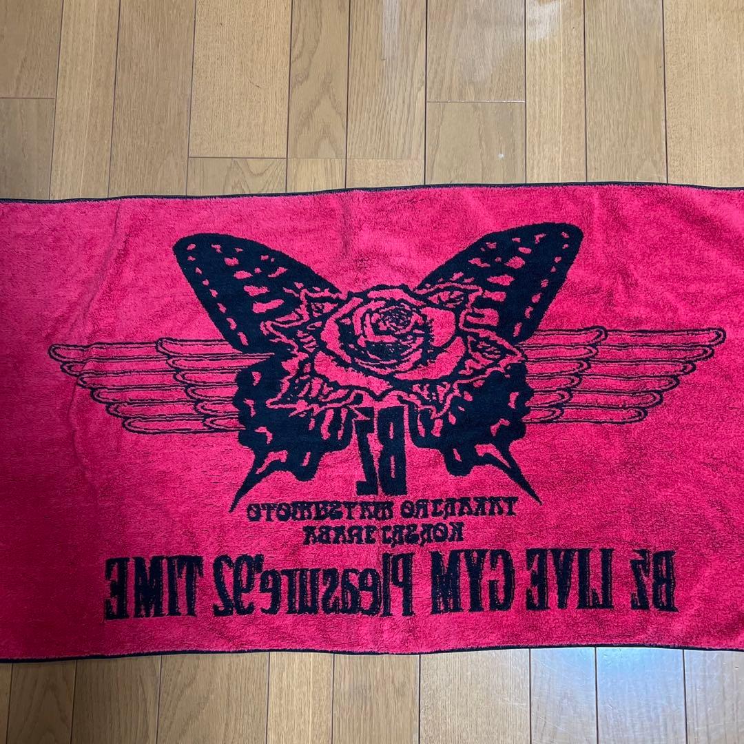 B'z(ビーズ)LIVE-GYM Pleasure'92 TIME ツアータオル - メルカリ