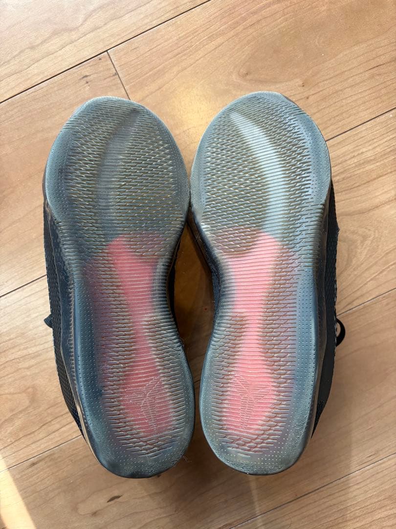 テテさん価格交渉済み　Nike コービー11 27.5cm