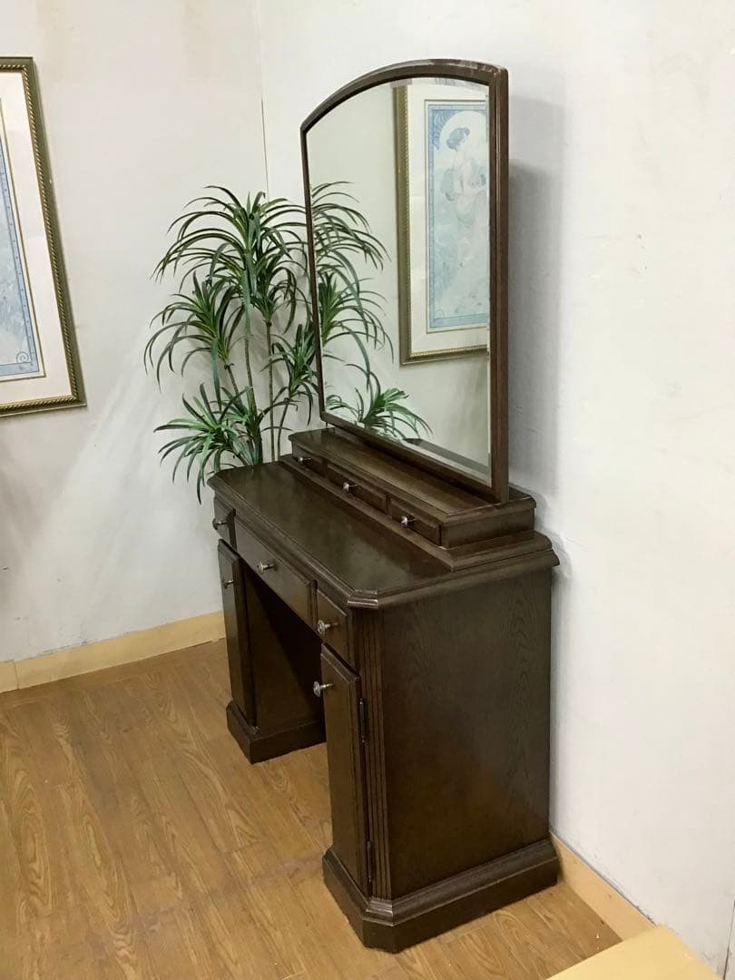 Sally♪☆管993☆カリモク☆ドマーニ☆クイーンズライフドレッサー