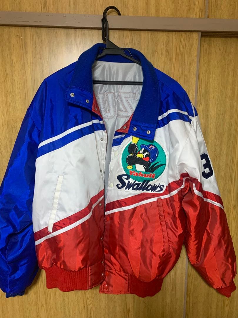 ヤクルトスワローズ　グランドコート 東京ヤクルトスワローズ レプリカグランドコート - メルカリ