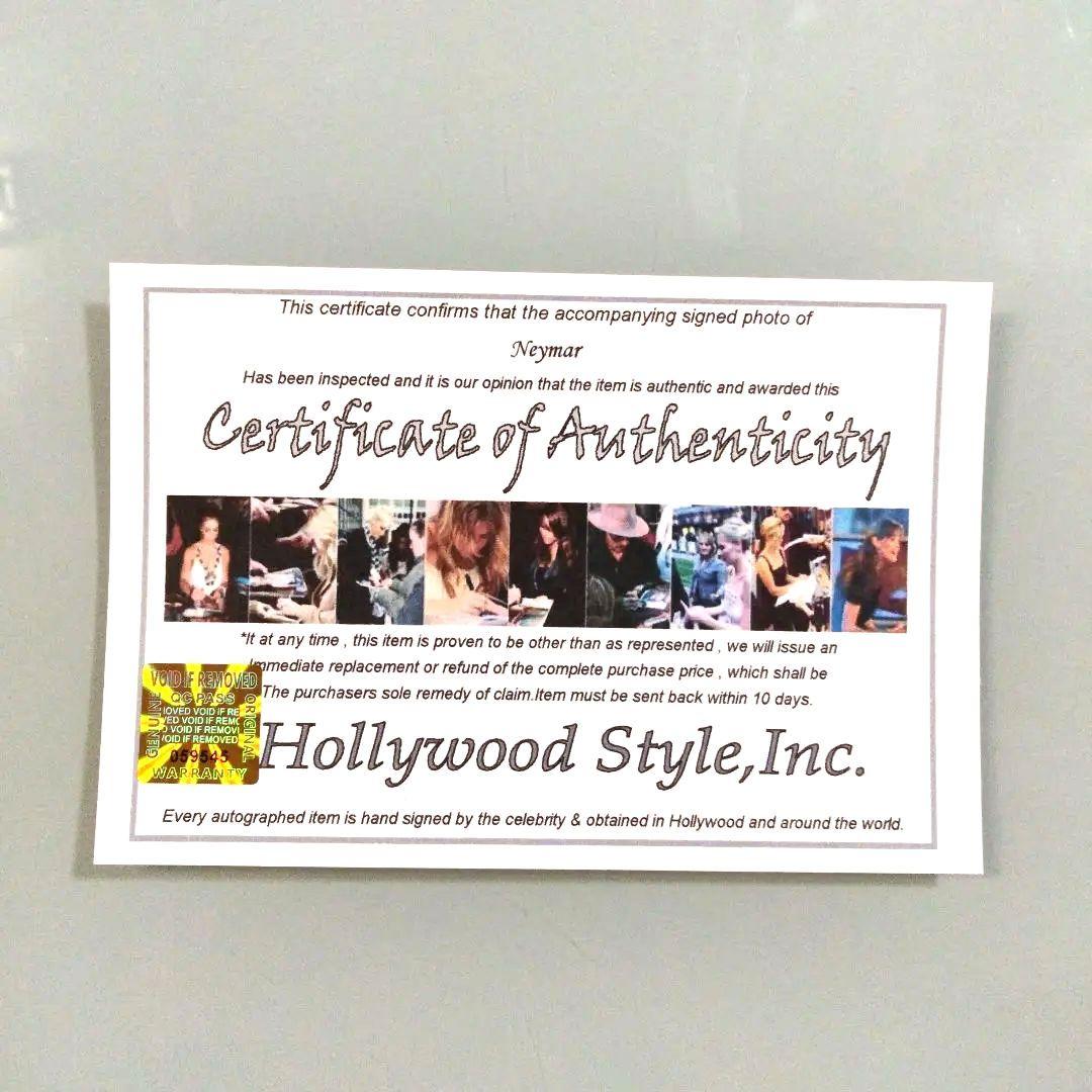 セール中…ネイマール直筆サイン入り2Lサイズ写真‥Neymar…ブラジル代表