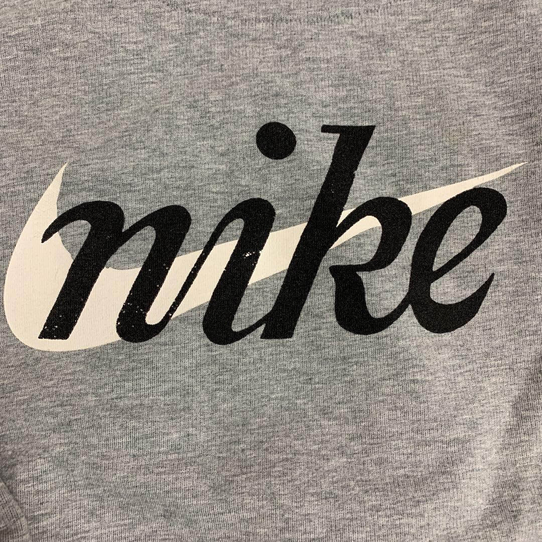 NIKE ナイキ 筆記体ロゴ スウェットパーカー グレー 灰色 - メルカリ