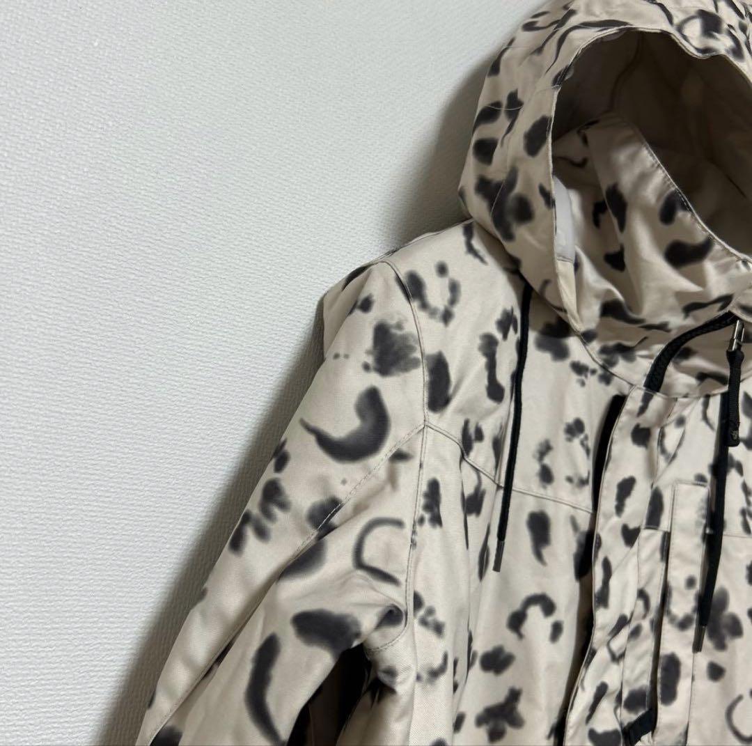 値下げ交渉⭕️ バートン【S】レオパード柄 防水スノーボード