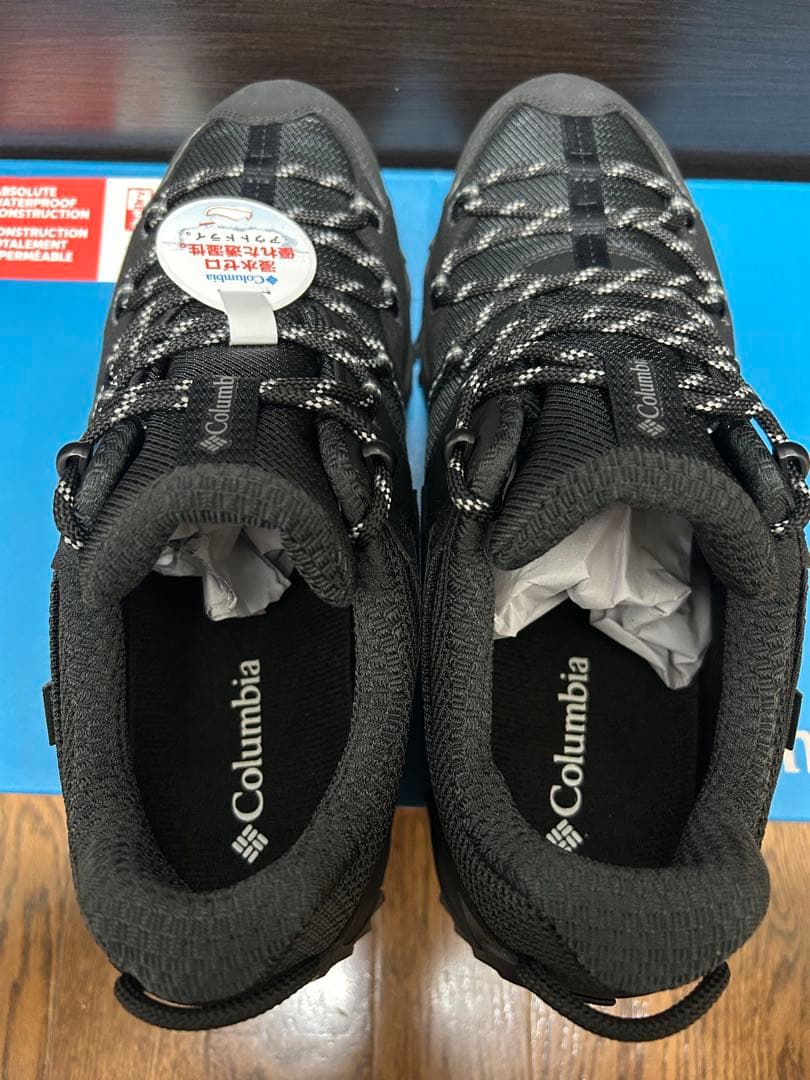 【新品•未使用】コロンビア　Columbia セイバーシックス　27.5cm