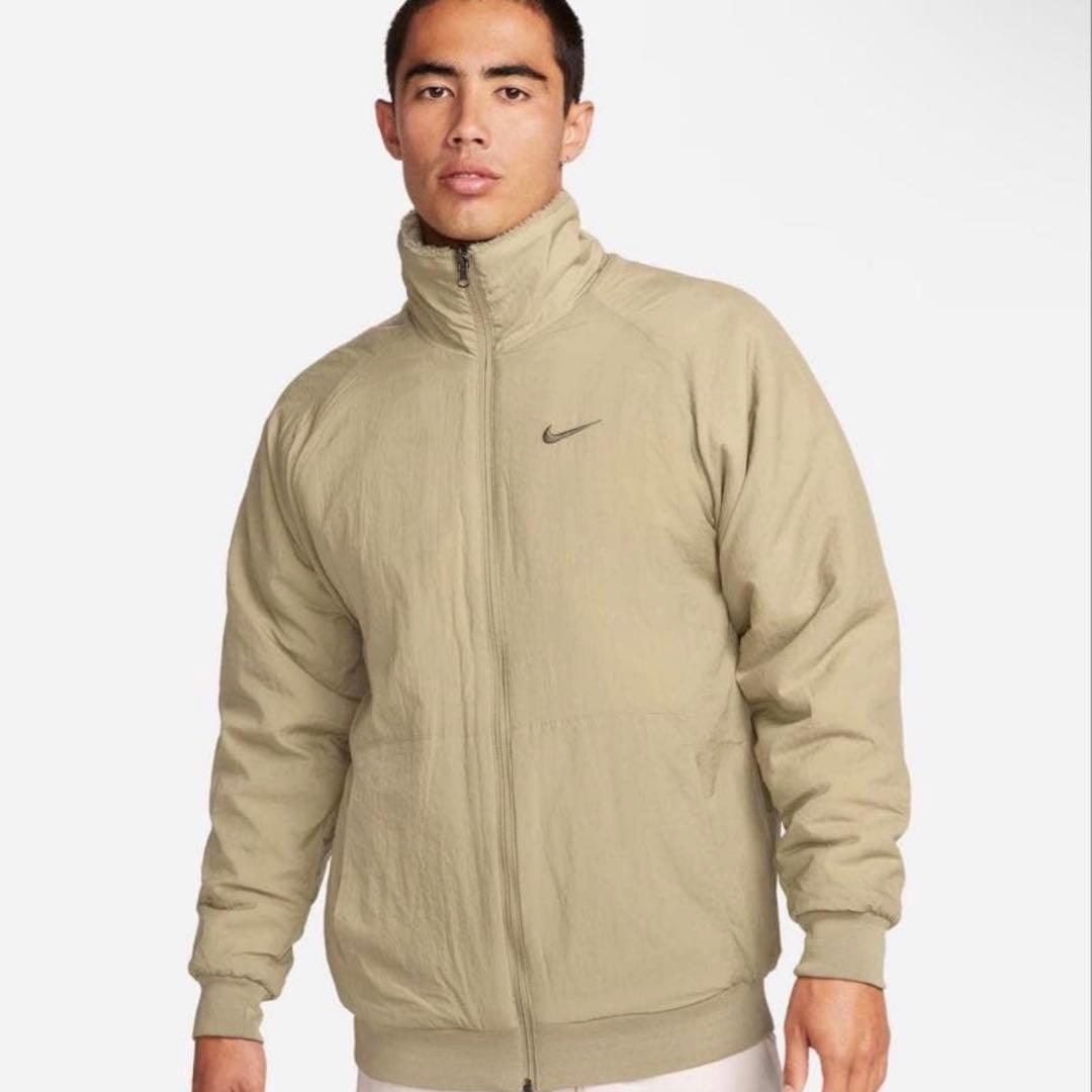 Nike リバーシブル フリースジャケット ベージュカーキ - メルカリ