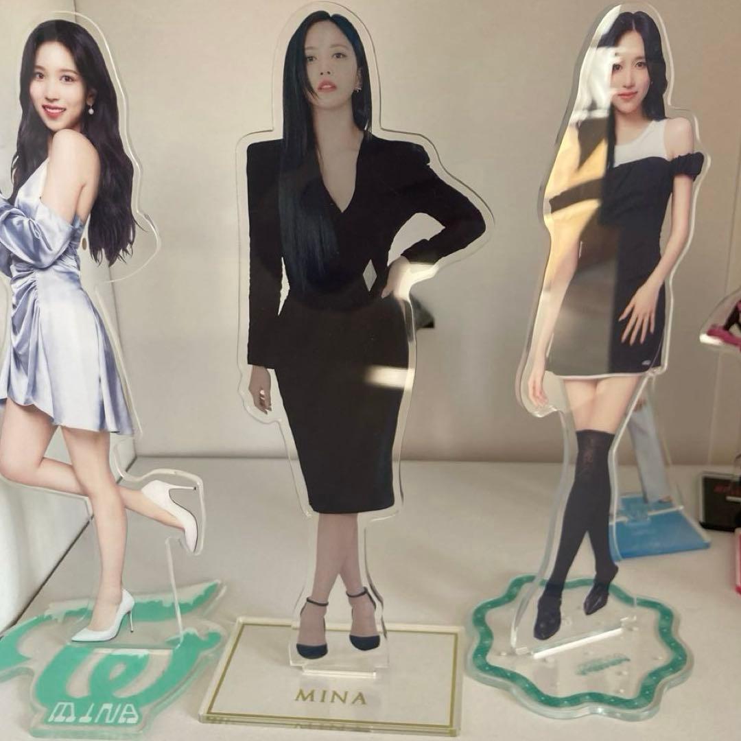 twiceミナ アクリルスタンド まとめ売り - メルカリ