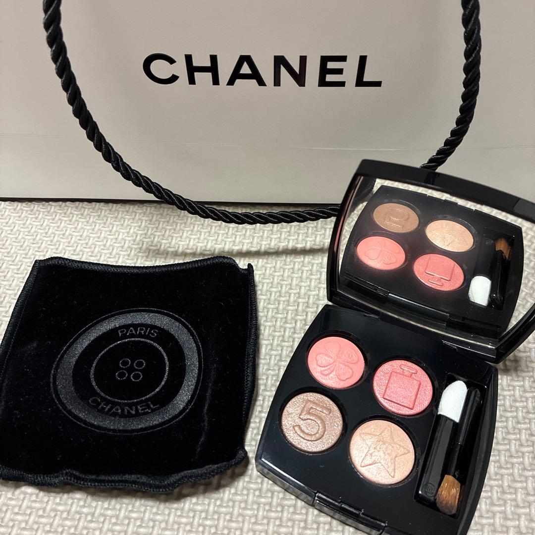 CHANEL レ キャトル オンブル ブトン 209 ブトン アドモアゼル 秋コスメ】8/22発売シャネル限定アイシャドウ「レ キャトル オンブル