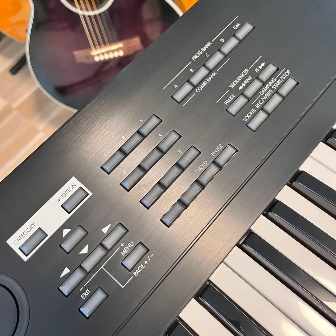10317】 希少品 KORG TR76 シンセサイザー名機 - メルカリ