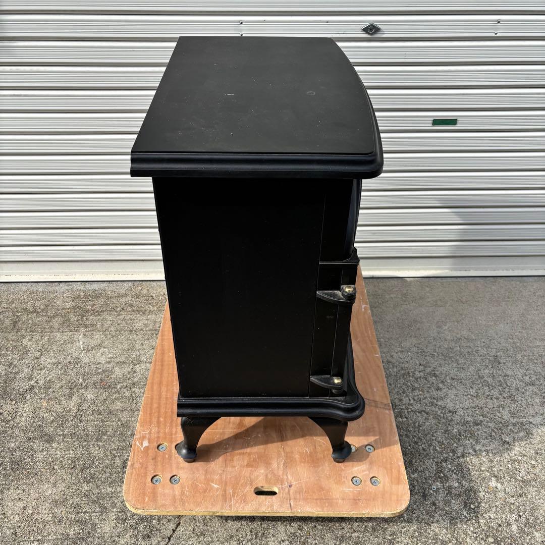 ニトリ ワイド暖炉型ファンヒーター BLT-999B-3-BK（2017年製） - メルカリ