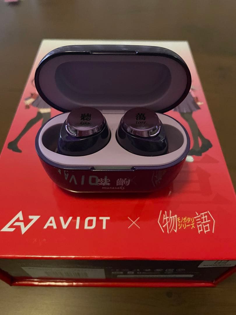 AVIOT 物語シリーズコラボ　ワイヤレスイヤホン Amazon.co.jp: AVIOT 物語シリーズ コラボワイヤレスイヤホン 190以上