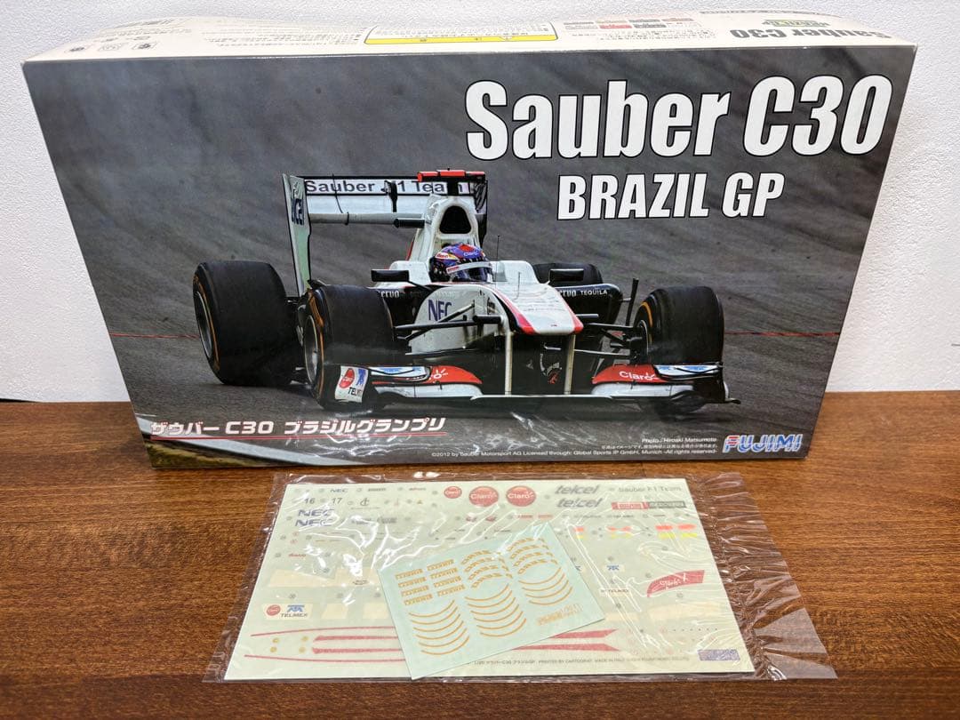 フジミ 1/20 ザウバー C30 ブラジルグランプリ 未開封品 - メルカリ