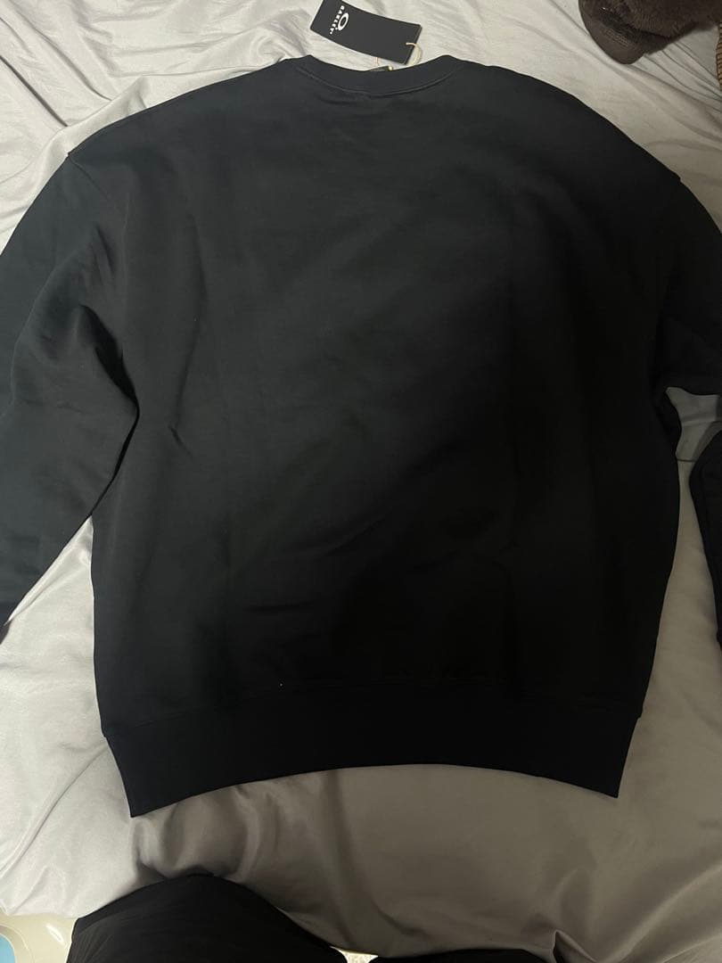 クロ様専用】oakley スウェット フレイム ロゴ Mサイズ - メルカリ