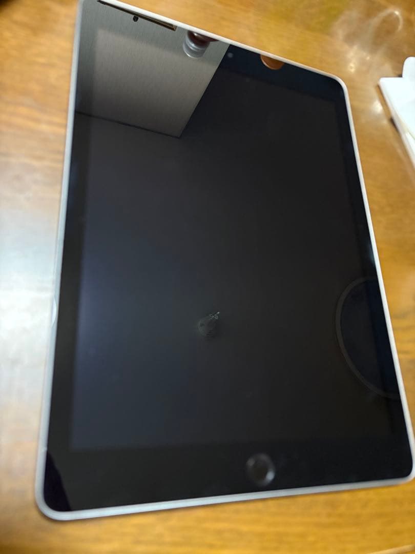【美品】Apple iPad（第6世代）9.7インチ iPad Apple 第6世代 9.7インチ A1954 32GB Wi-Fi+Cellularモデル SIM